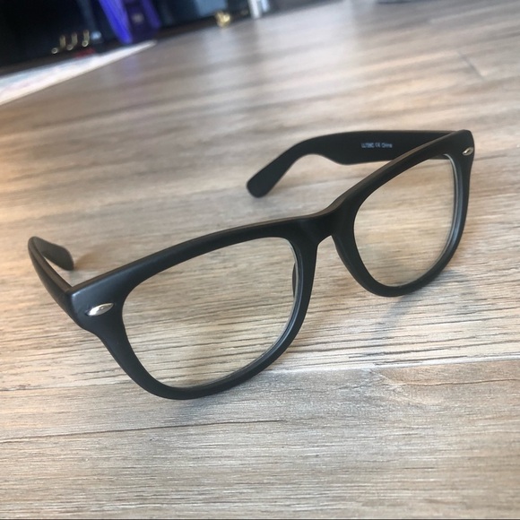 🔥SALE - any 4/$20. Fashion Glasses - Picture 2 of 5
